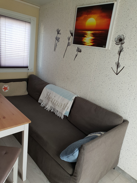 k-6. Wohnzimmer mit Heizung.png